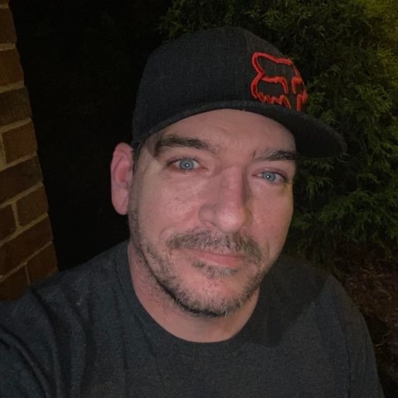 Meet your Posher, Jason - Picture 1 of 1